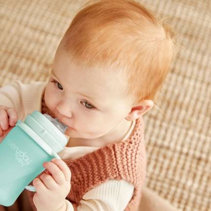 Szklana butelka z ustnikiem niekapkiem i rączkami, 150 ml, miętowa, Everyday Baby